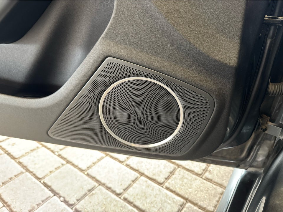 Audi A4 1,8 TFSi 170 S-line Avant Multitr. 5d