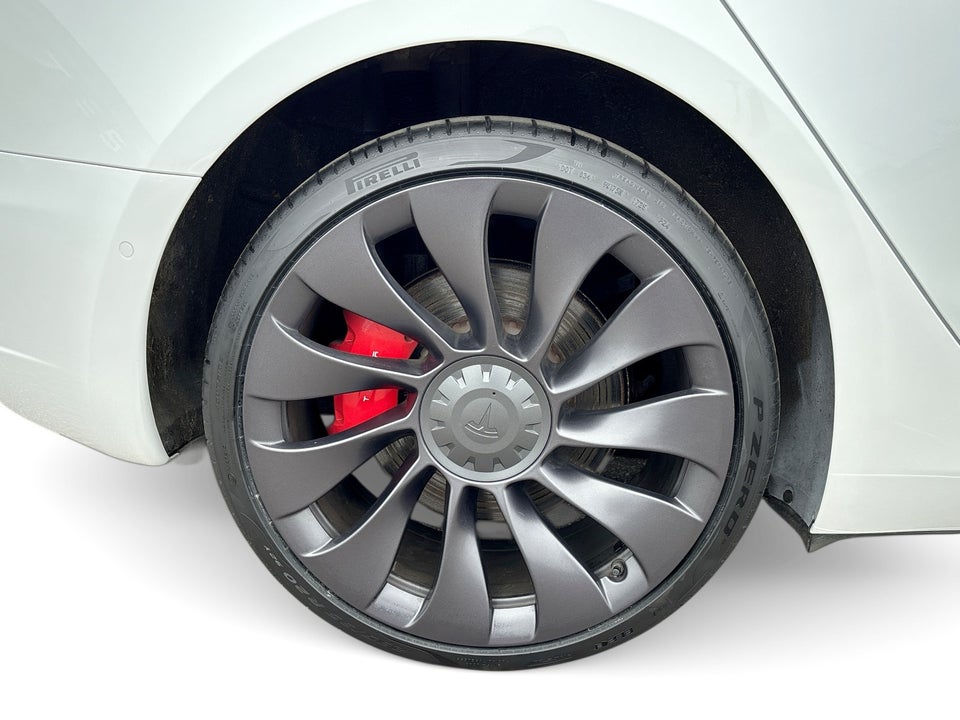 Tesla Model 3 Performance AWD 4d