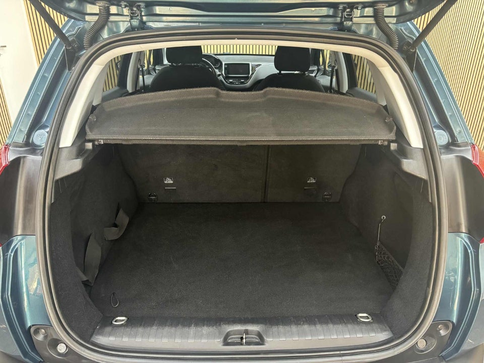 Peugeot 2008 1,2 VTi 82 Active 5d