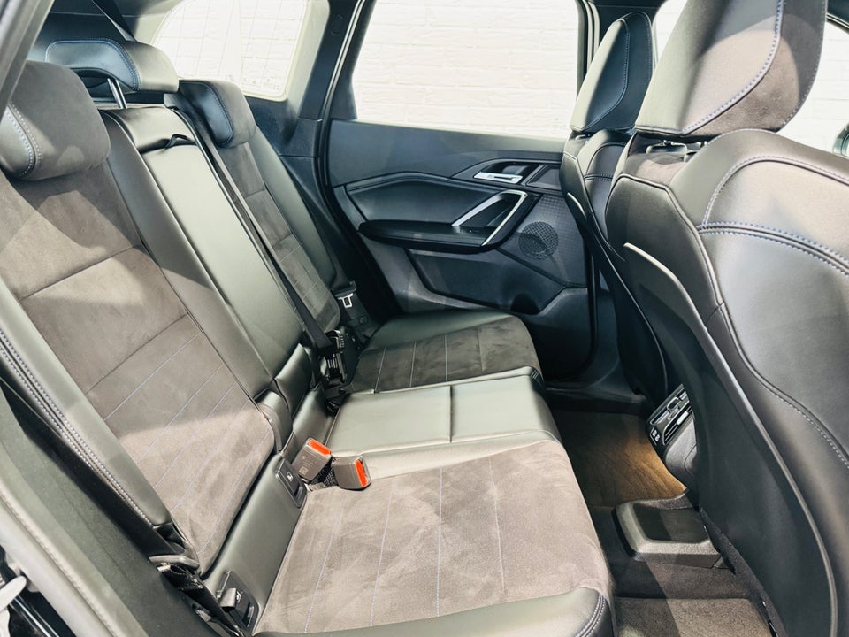 BMW iX1 eDrive20 M-Sport 5d