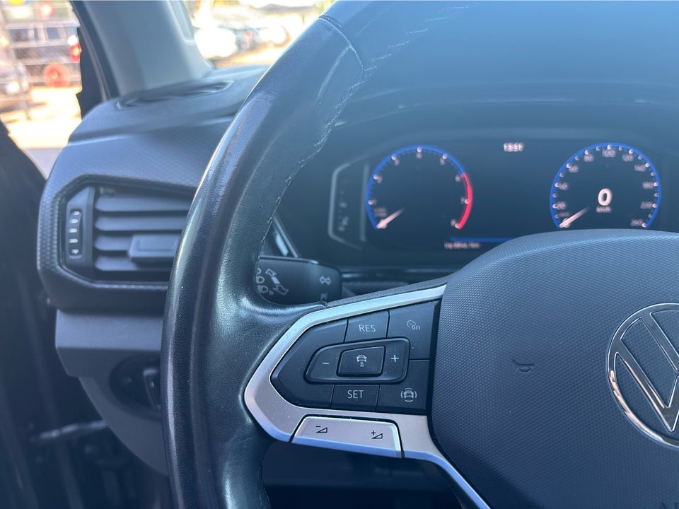 VW T-Cross 1,0 TSi 110 Life Team 5d