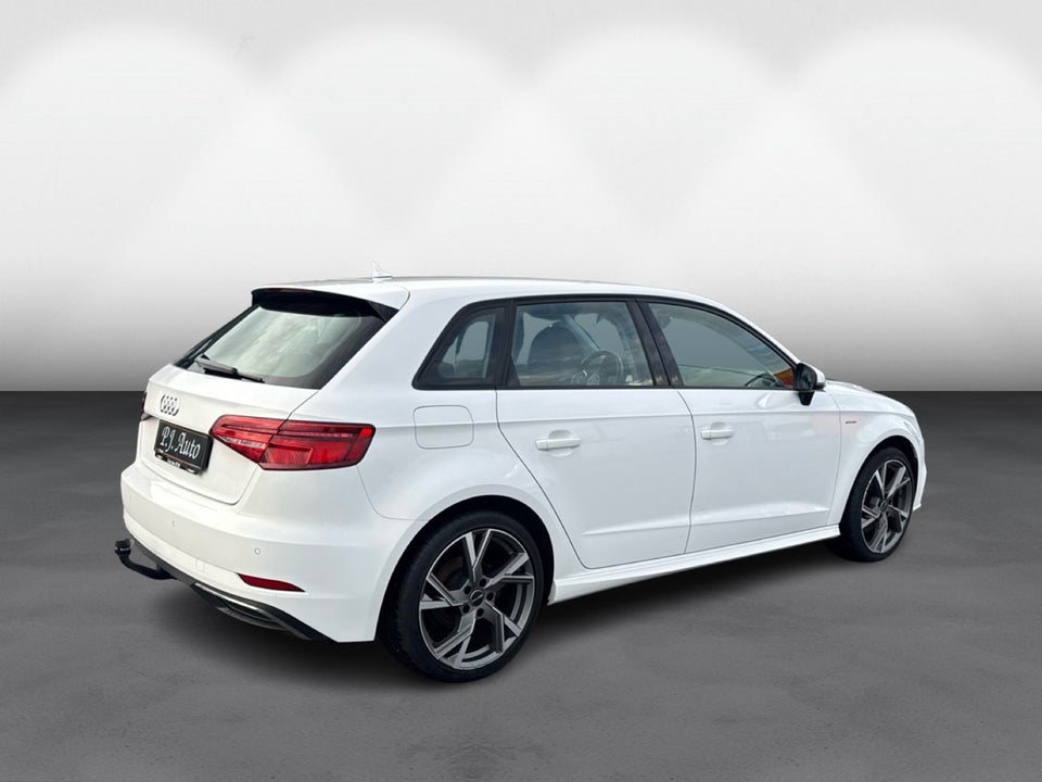 Audi A3 1,4 e-tron Sportback S-tr. 5d