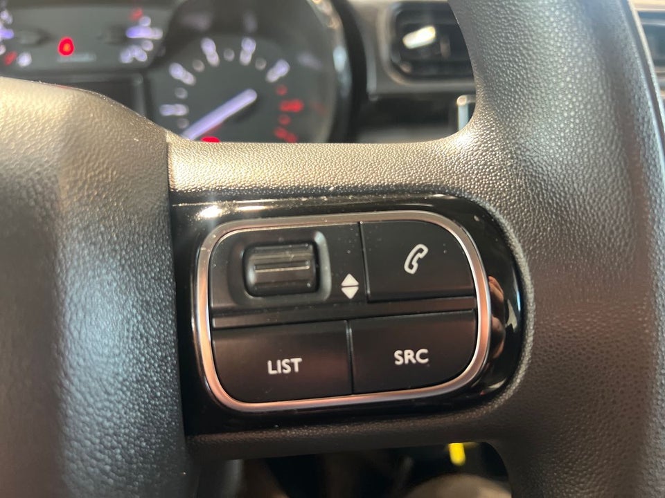 Citroën C3 1,2 PureTech 83 Paris 5d