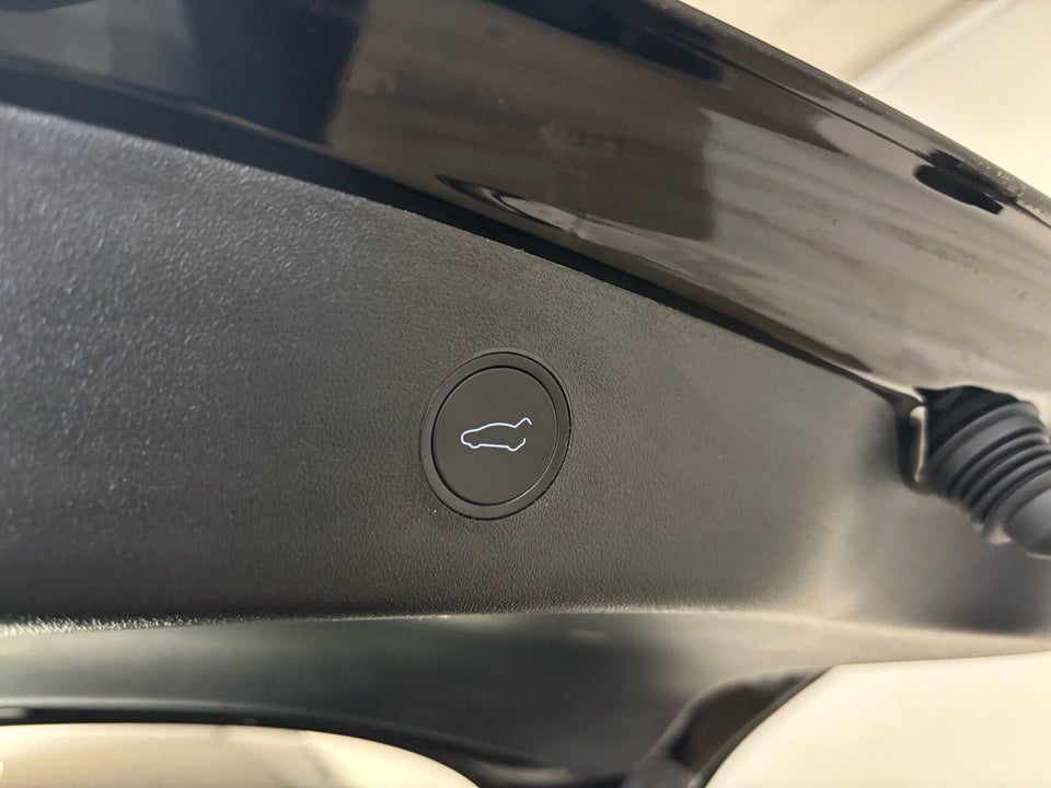 Tesla Model 3 Long Range RWD 4d