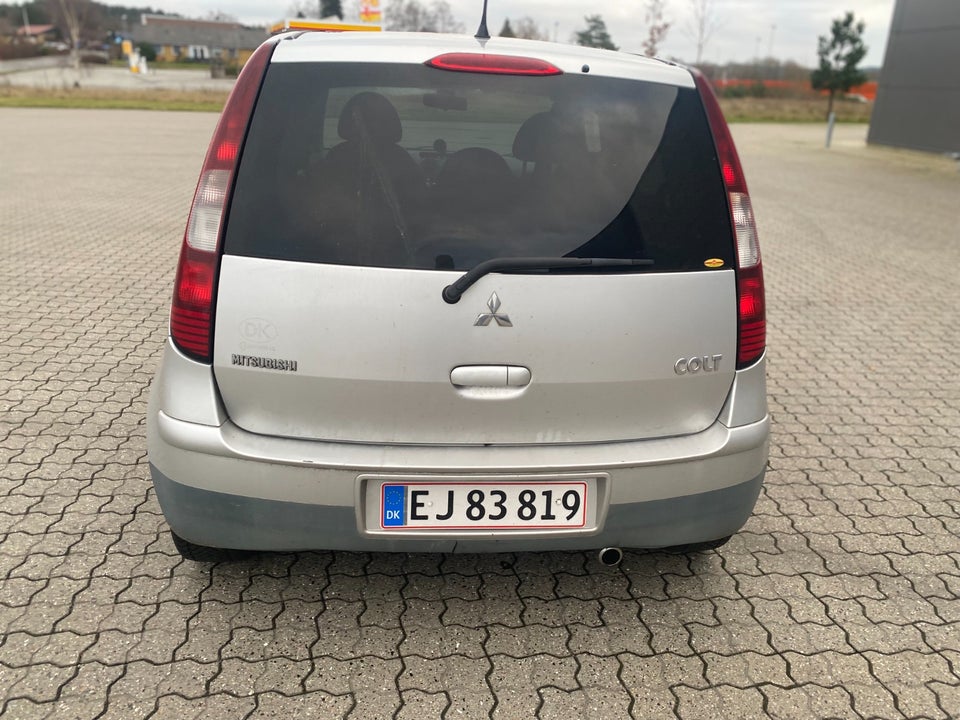 Mitsubishi Colt 1,3 Invite Coolpack 5d