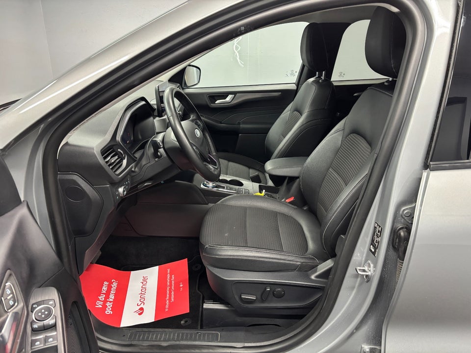 Ford Kuga 2,5 PHEV Titanium X CVT 5d