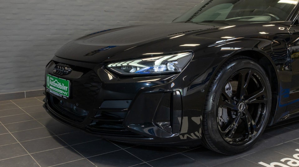 Audi e-tron GT quattro 4d