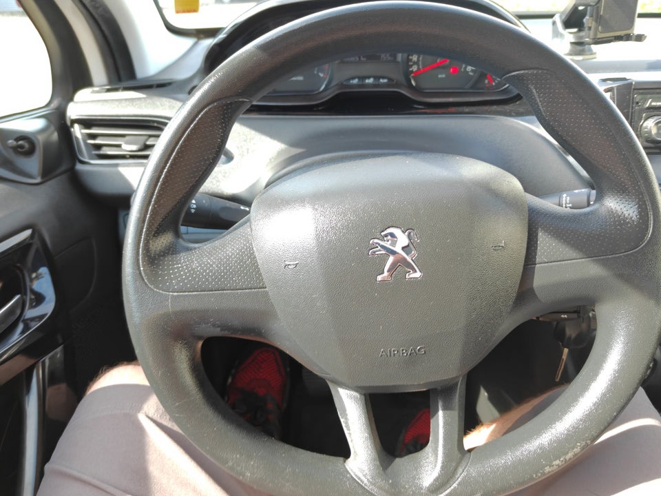 Peugeot 208 1,0 VTi Access Air 5d