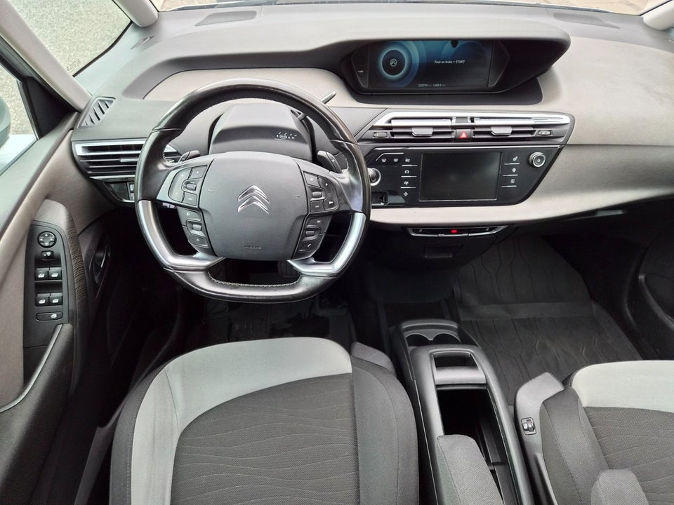 Citroën Grand C4 Picasso 1,6 e-HDi 115 Intensive ETG6 7prs 5d