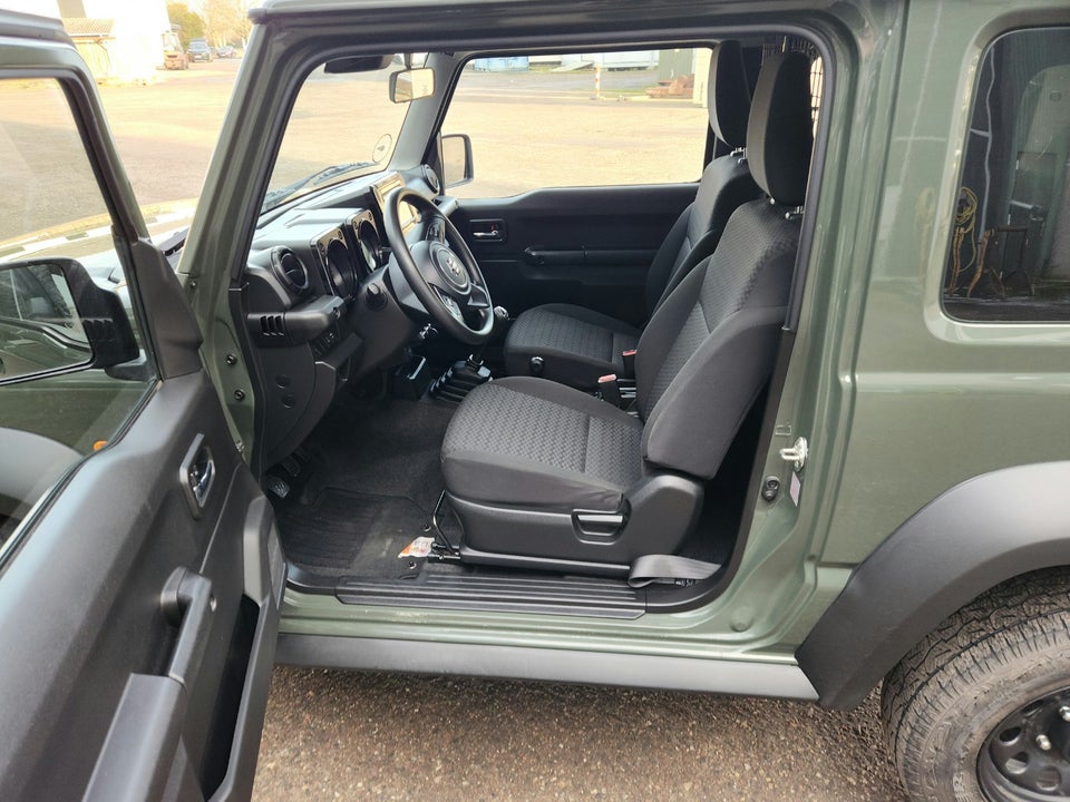Suzuki Jimny 1,5 Touch AllGrip Van 3d