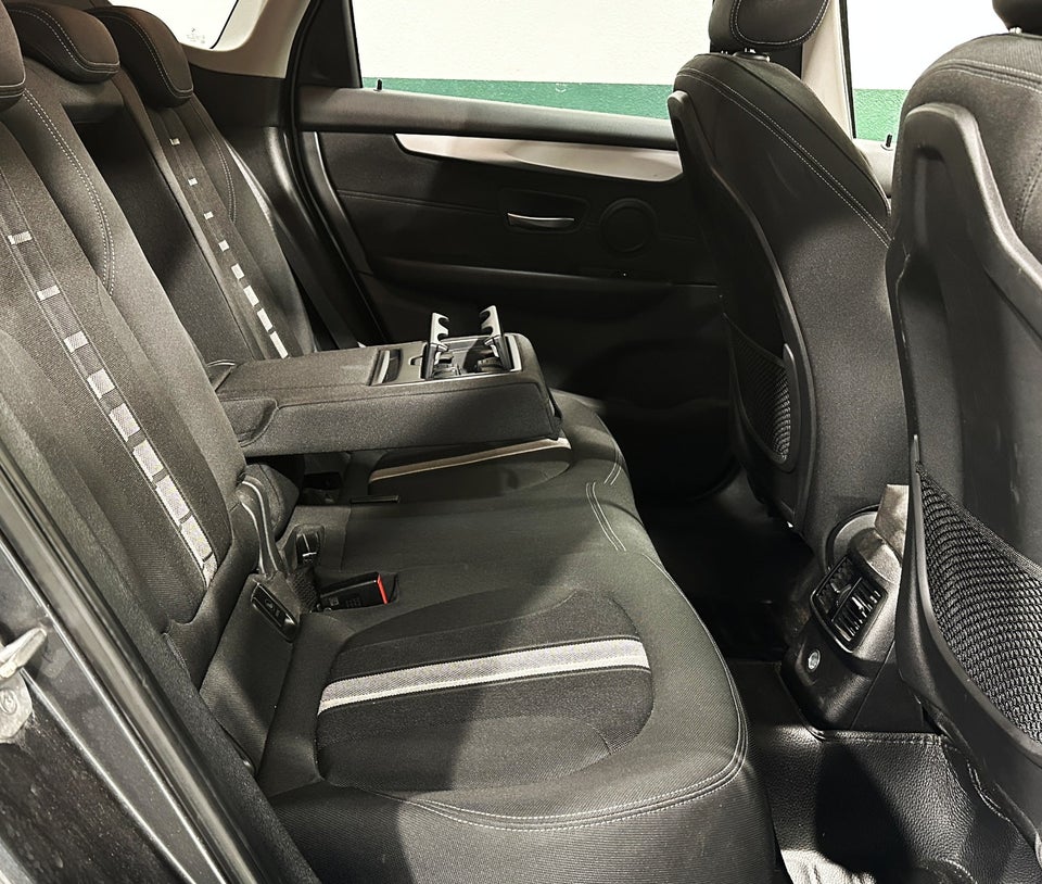 BMW 218d 2,0 Active Tourer Sport Line aut. 5d