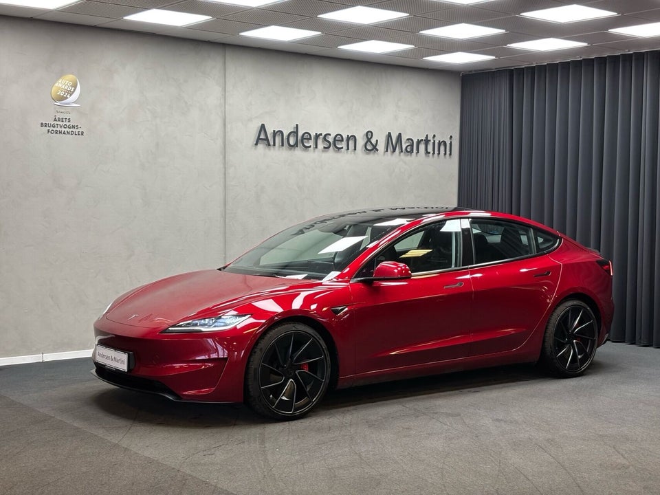 Tesla Model 3 Performance AWD 4d