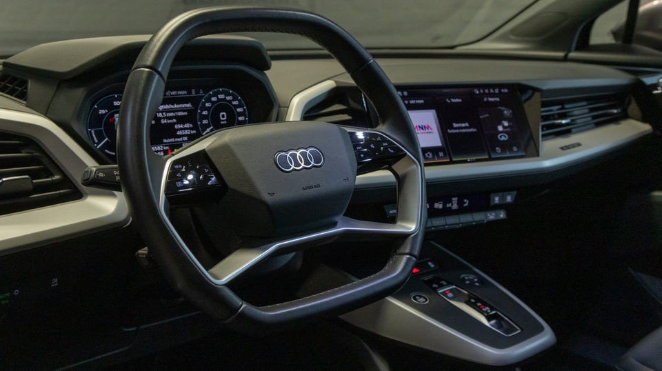 Audi Q4 e-tron 45 S-line 5d