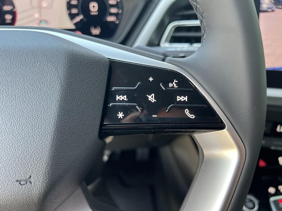 Audi Q4 e-tron 45 Progress quattro 5d