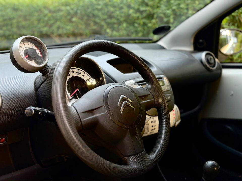 Citroën C1 1,0i Exclusive 5d