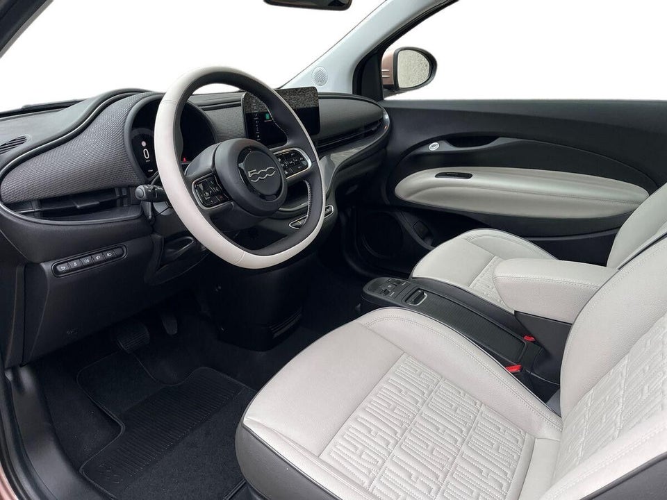 Fiat 500e 42 la Prima 3+1 4d