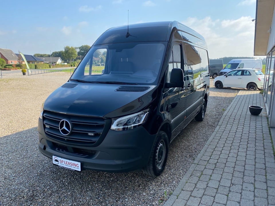 Mercedes Sprinter 317 2,0 CDi A2 Kassevogn aut. RWD