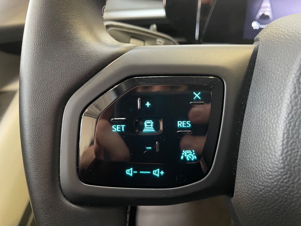 Ford Explorer 77 Select Extended Range 5d