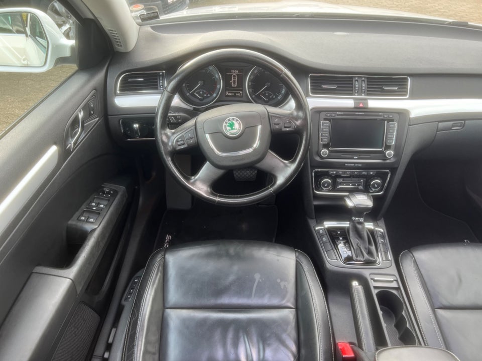 Skoda Superb 1,8 TSi 160 Ambition Combi DSG 5d