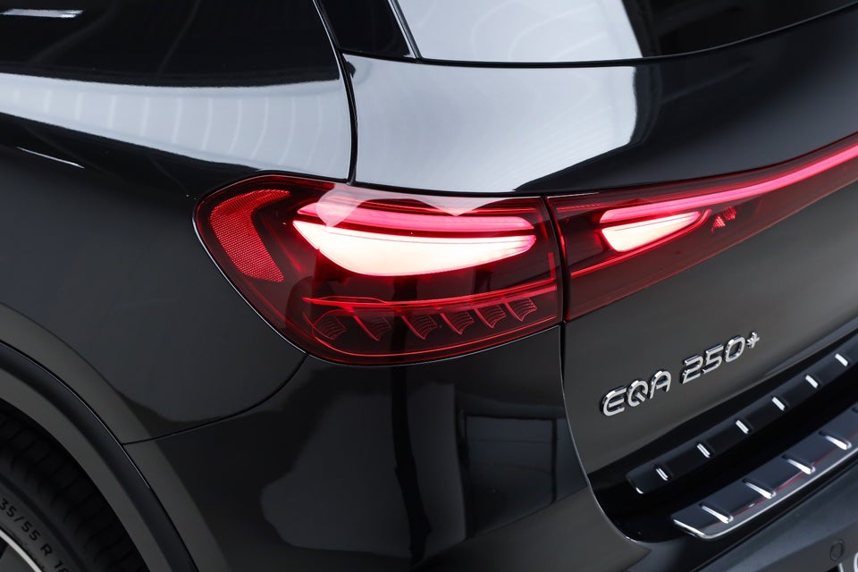 Mercedes EQA250+ AMG Premium 5d