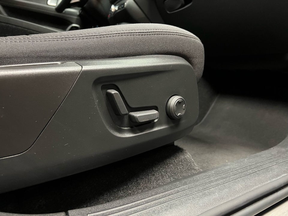Volvo XC40 P6 ReCharge Ultimate 5d
