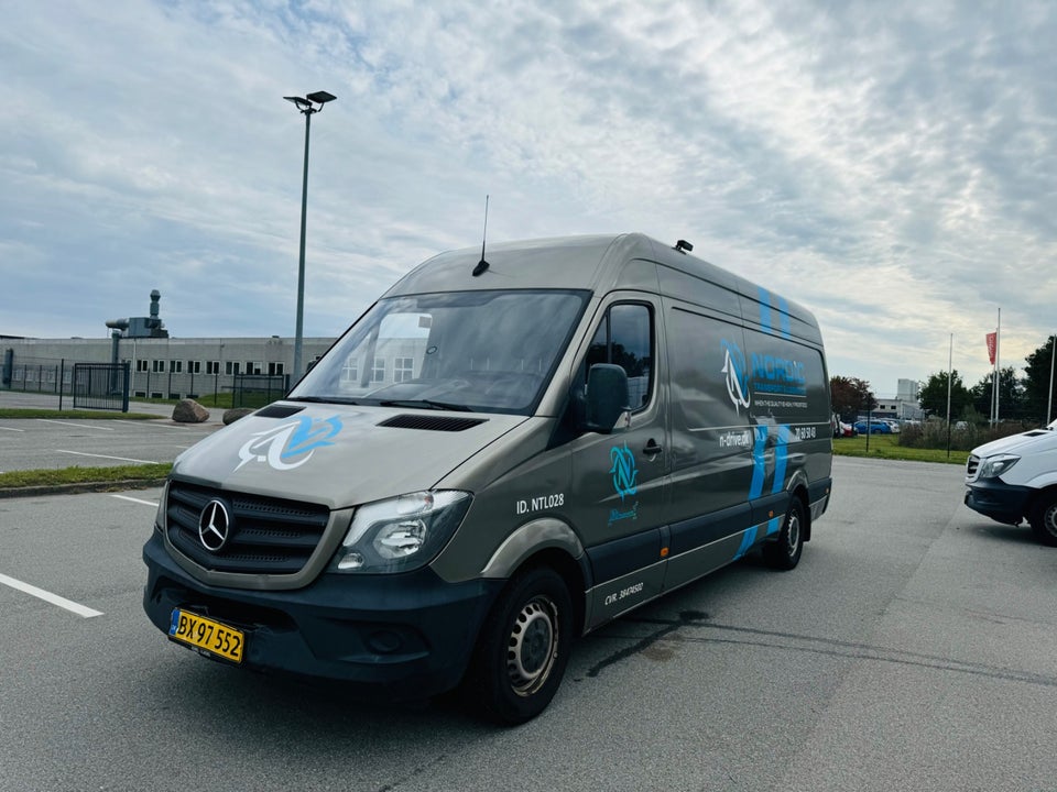 Mercedes Sprinter 316 2,2 CDi R2 Kassevogn 5d