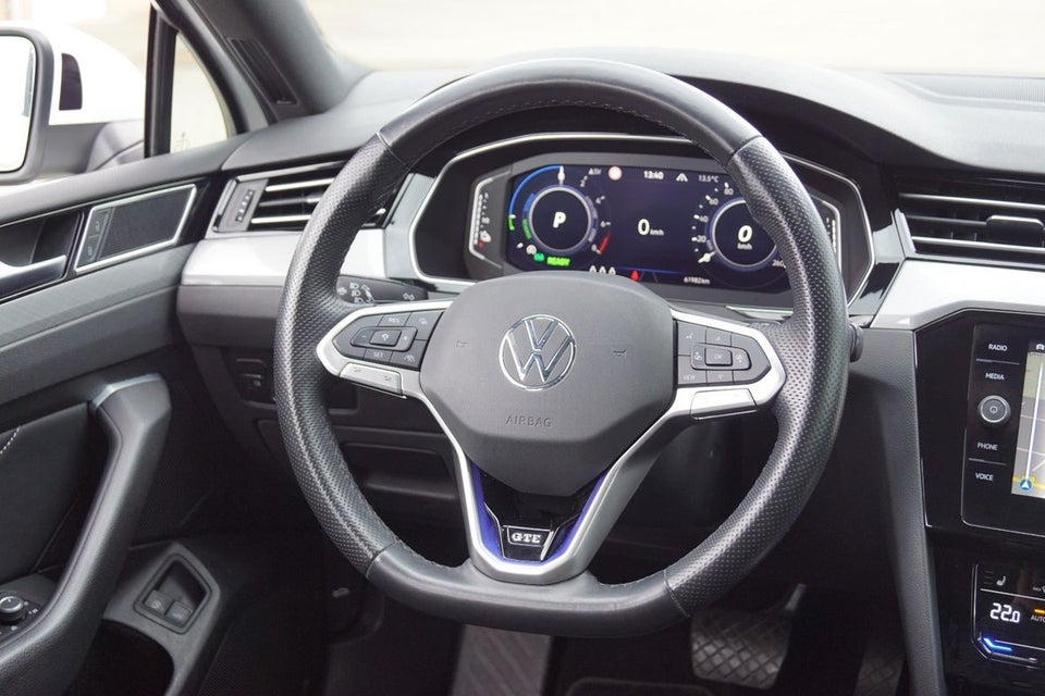 VW Passat 1,4 GTE High Variant DSG 5d