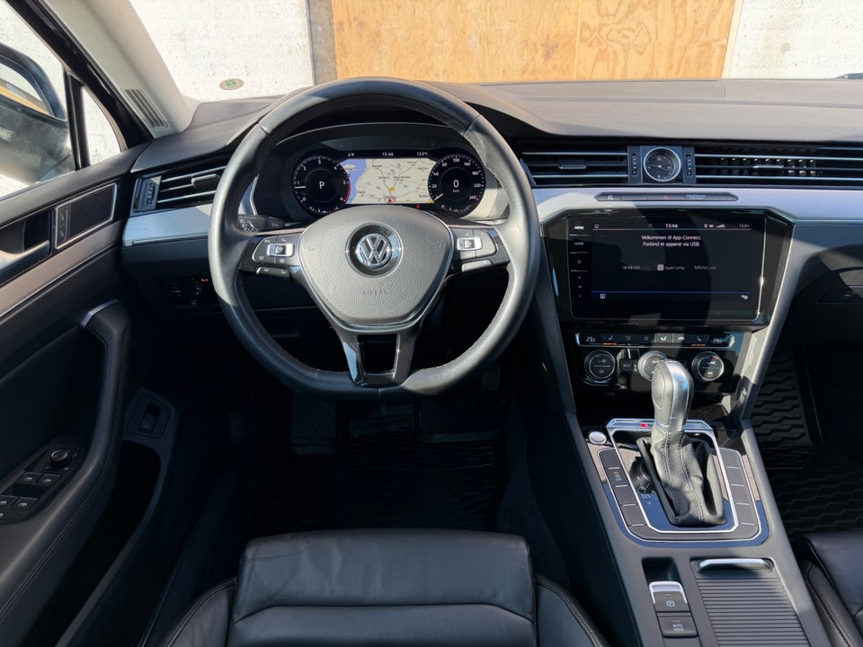 VW Passat 2,0 TDi 190 Highline Variant DSG 4Motion 5d