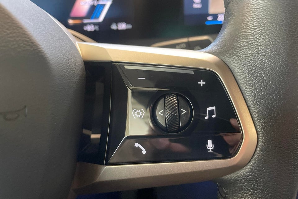 BMW iX xDrive50 Supercharged 5d