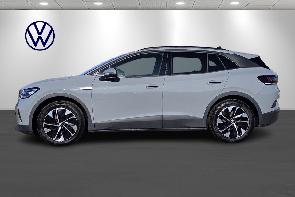 VW ID.4 77 Pro Performance 75 Years Edition 5d