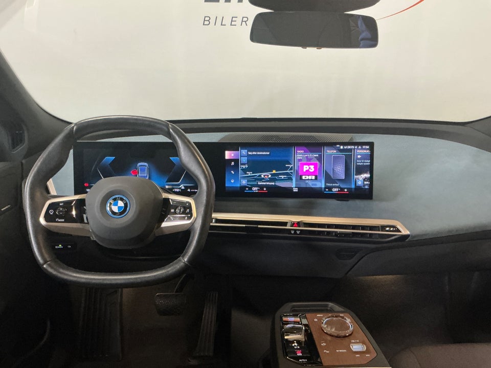 BMW iX xDrive40 Sport 5d