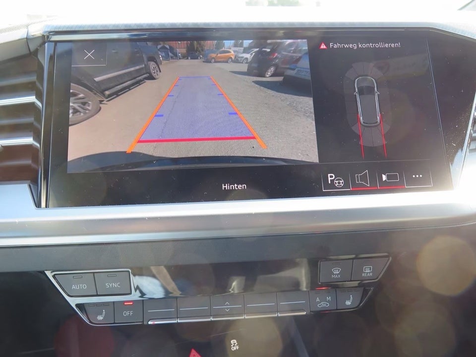 Audi Q4 e-tron 40 Advanced 5d