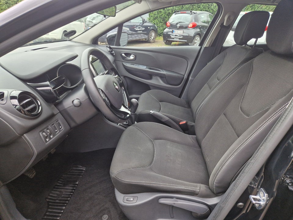 Renault Clio IV 0,9 TCe 90 Expression Sport Tourer 5d