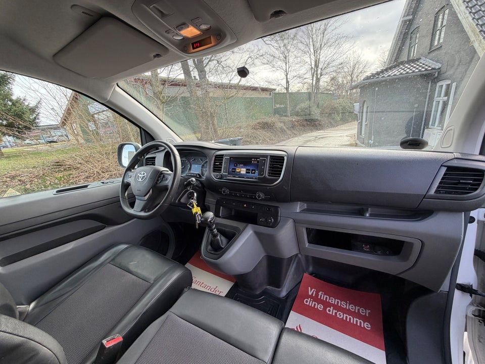 Toyota ProAce 2,0 D 120 Long Comfort 6d