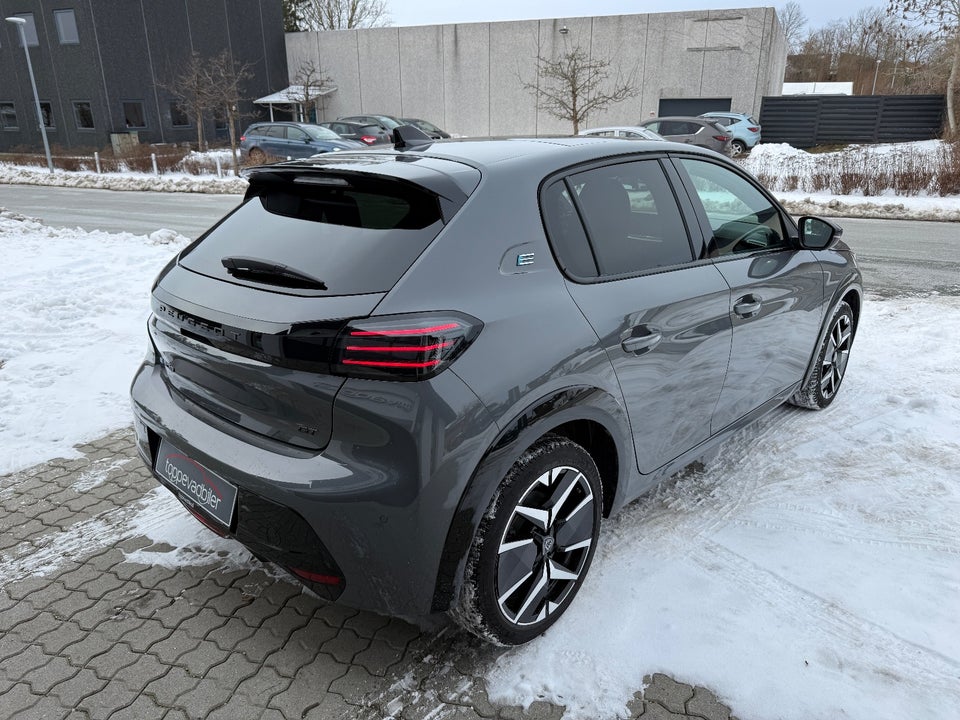 Peugeot e-208 54 GT Pack 5d