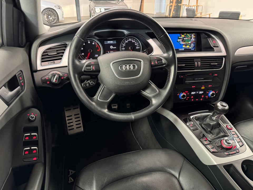Audi A4 1,8 TFSi 120 S-line Avant 5d