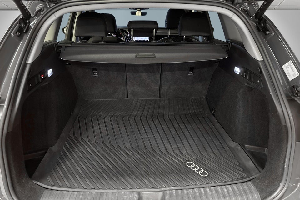 Audi Q6 e-tron Progress 5d