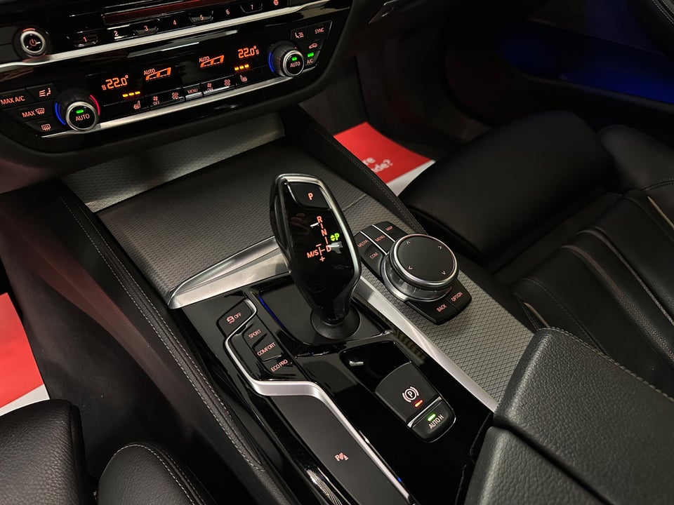 BMW 530d 3,0 M-Sport aut. 4d