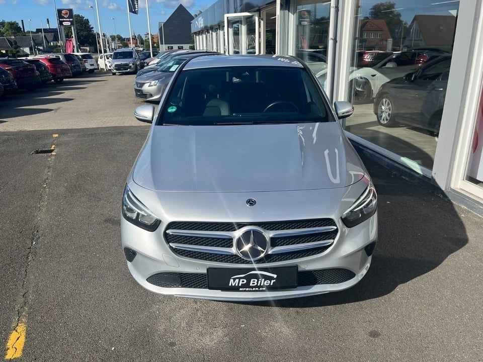 Mercedes B200 d 2,0 Progressive aut. 5d