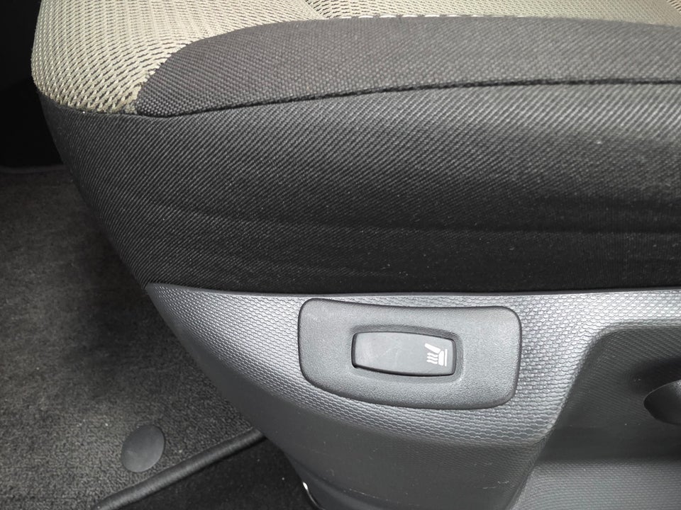 Renault Captur 1,2 TCe 120 Expression EDC 5d