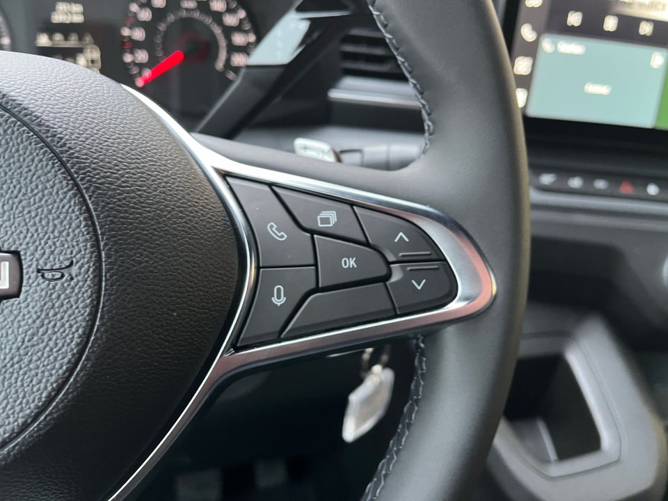 Nissan Interstar 2,0 dCi 170 L2H2 Tekna aut. Van