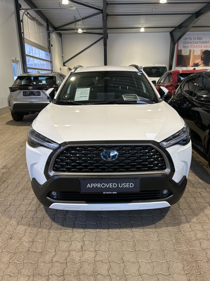 Toyota Corolla Cross 2,0 Hybrid Style Comfort CVT 5d