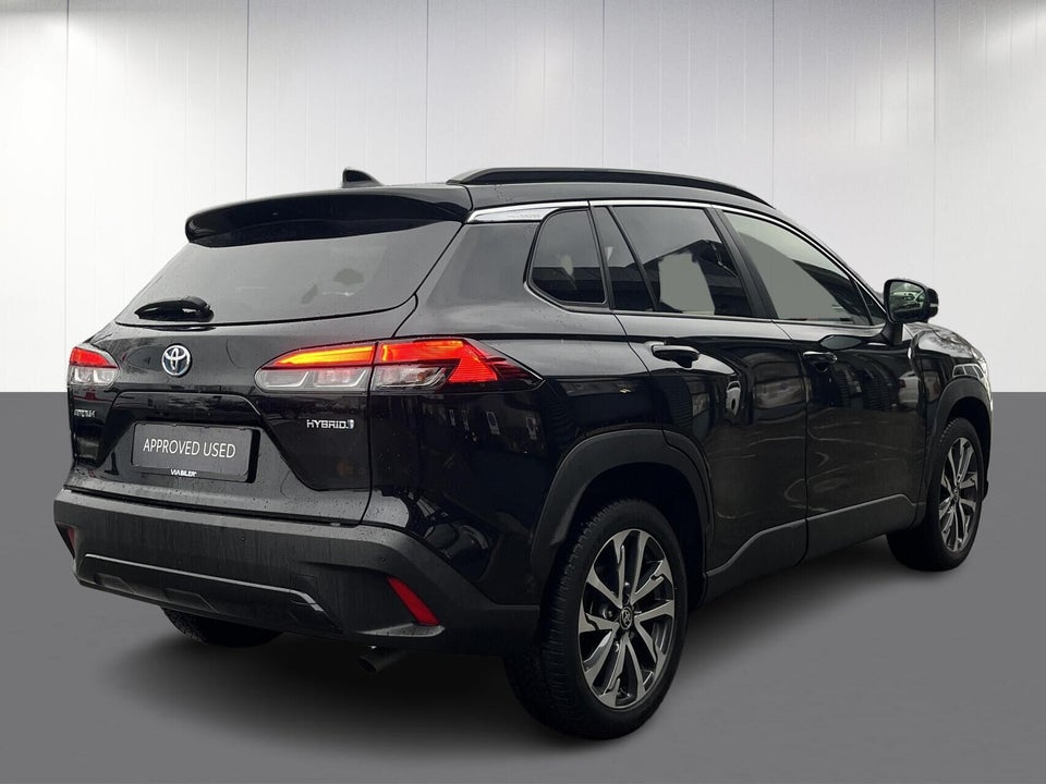 Toyota Corolla Cross 2,0 Hybrid Style Comfort CVT 5d