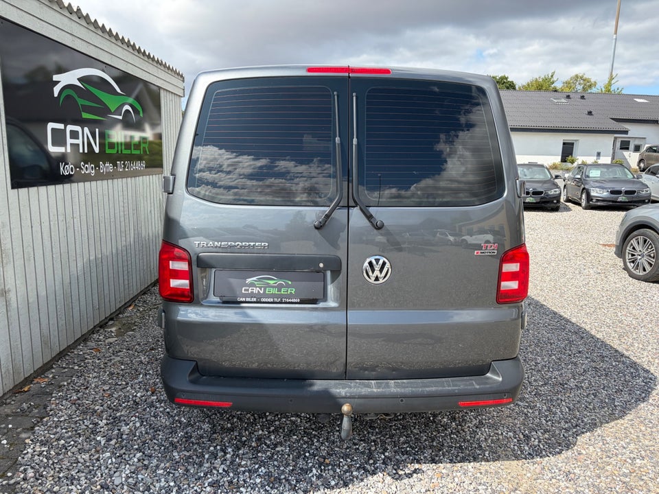 VW Transporter 2,0 TDi 204 Kassevogn DSG 4Motion kort