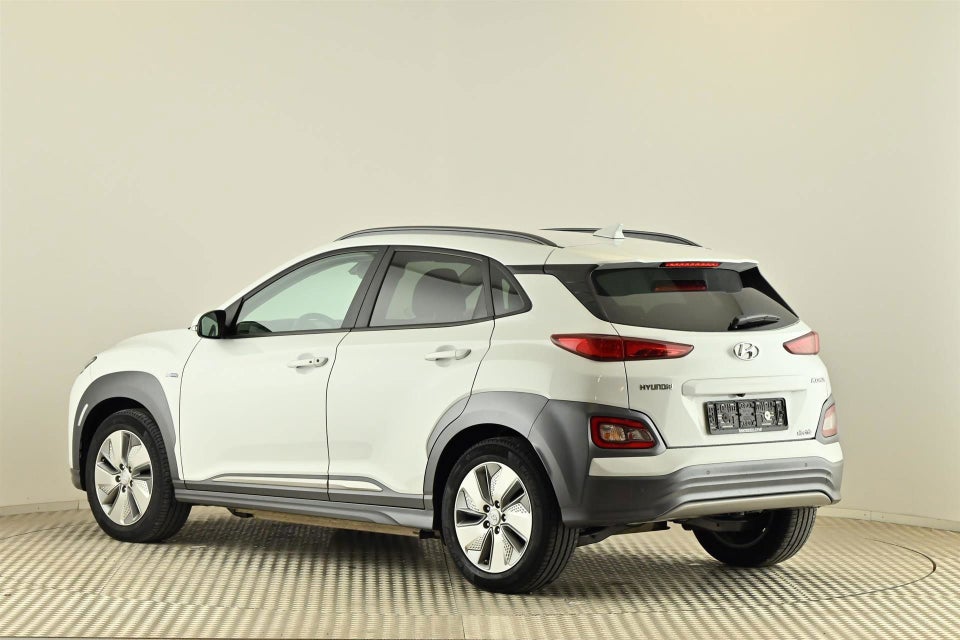 Hyundai Kona 64 EV Advanced 5d