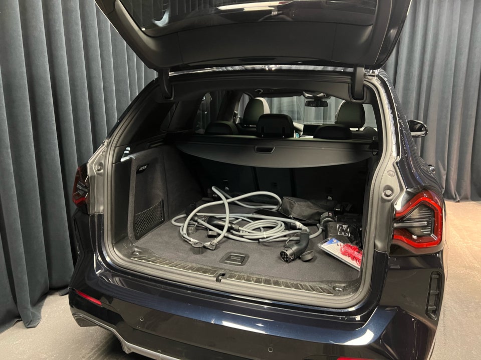 BMW iX3 Charged Plus M-Sport 5d