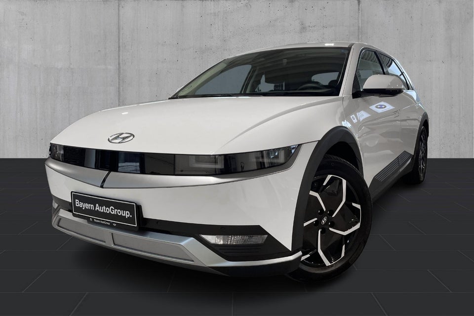 Hyundai Ioniq 5 77 Essential AWD 5d