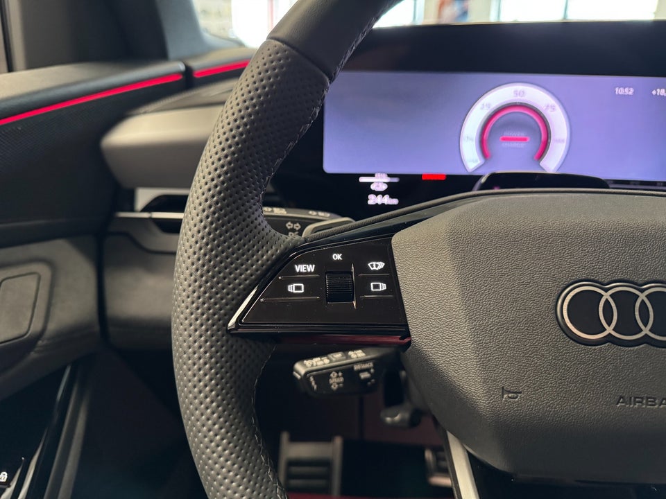 Audi Q6 e-tron S-line plus 5d