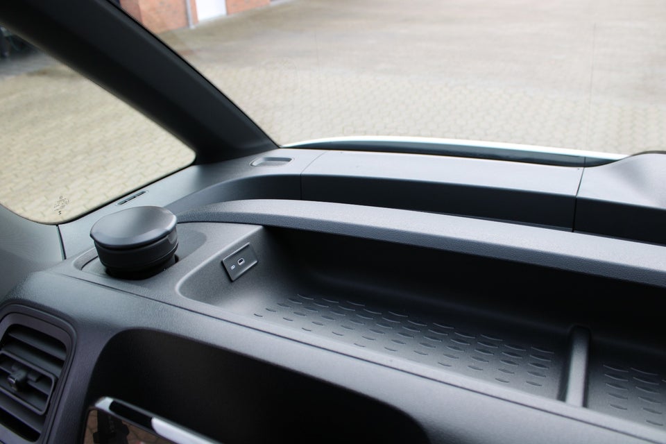 VW ID.Buzz 79 Cargo Comfort