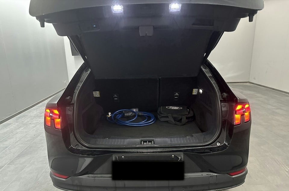 Ford Mustang Mach-E 75 Standard Range 5d